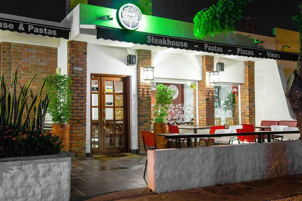 Si lo que desea es disfrutar los mejores cortes Angus de Santa Marta, Ombú Stakehouse, en el barrio Baviera, es la mejor opción.