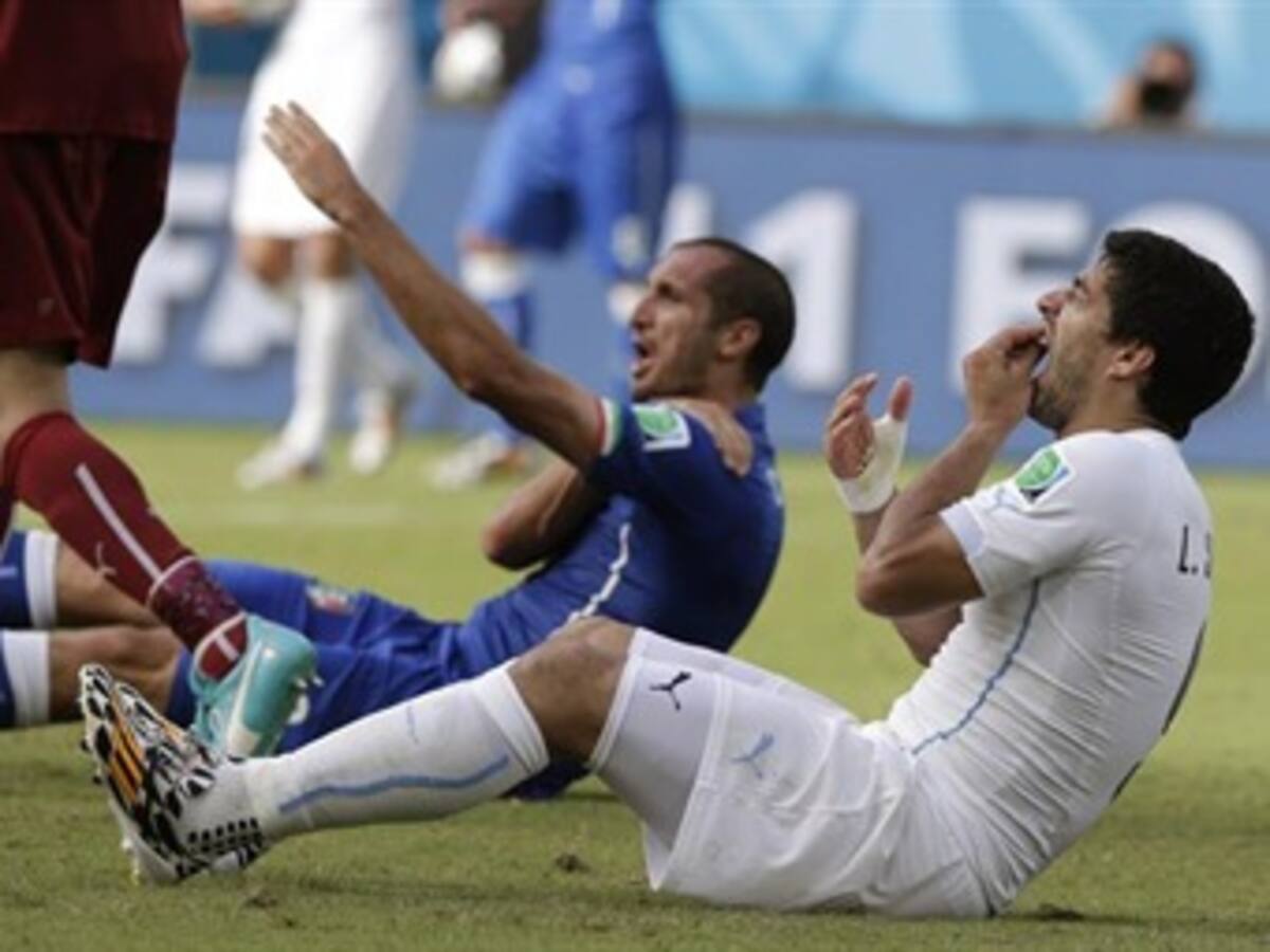 ​Noruego ganó 3.000 dólares al aportar que Luis Suárez mordería a su rival