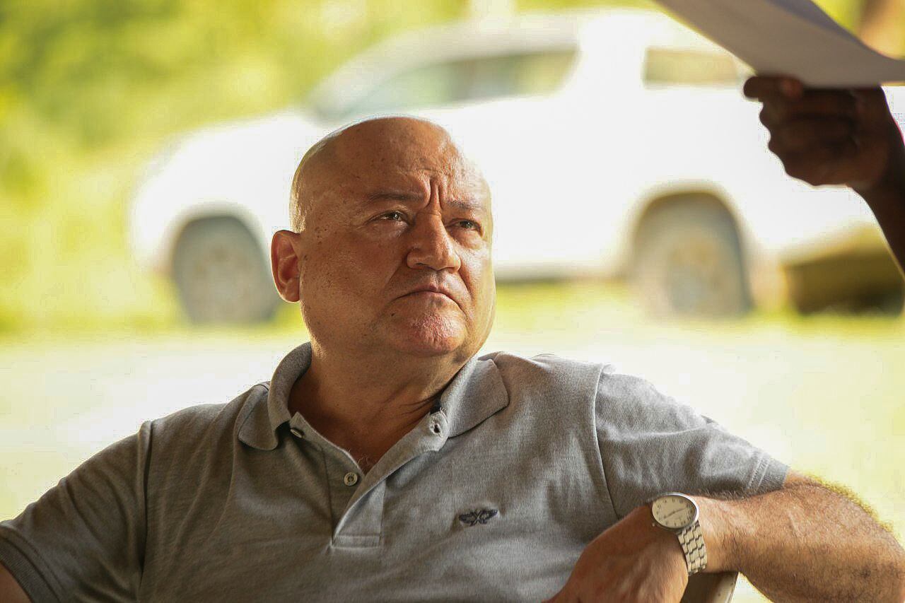 Denuncia el senador julian Gallo