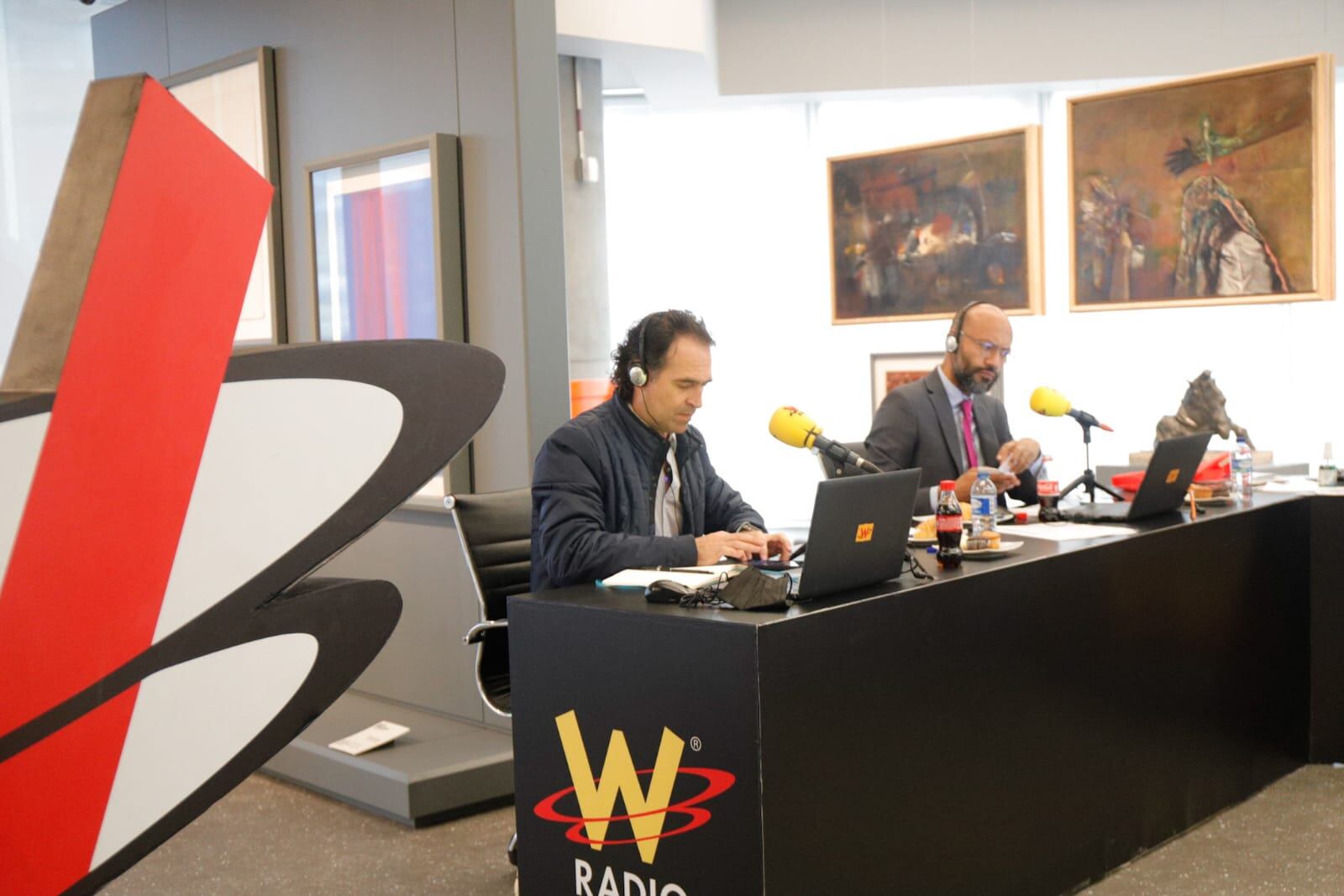 El precandidato Federico Gutiérrez conversa sobre su aspiración presidencial