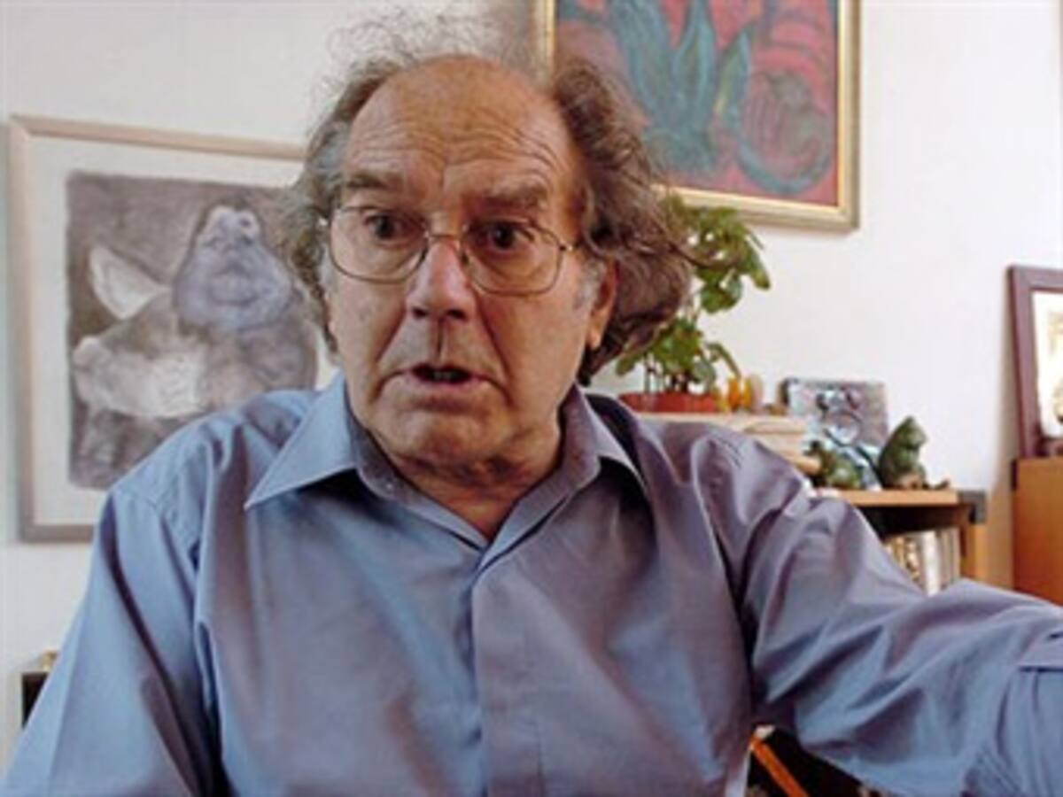 'Lo que haga Álvaro Uribe no me interesa': Adolfo Pérez Esquivel