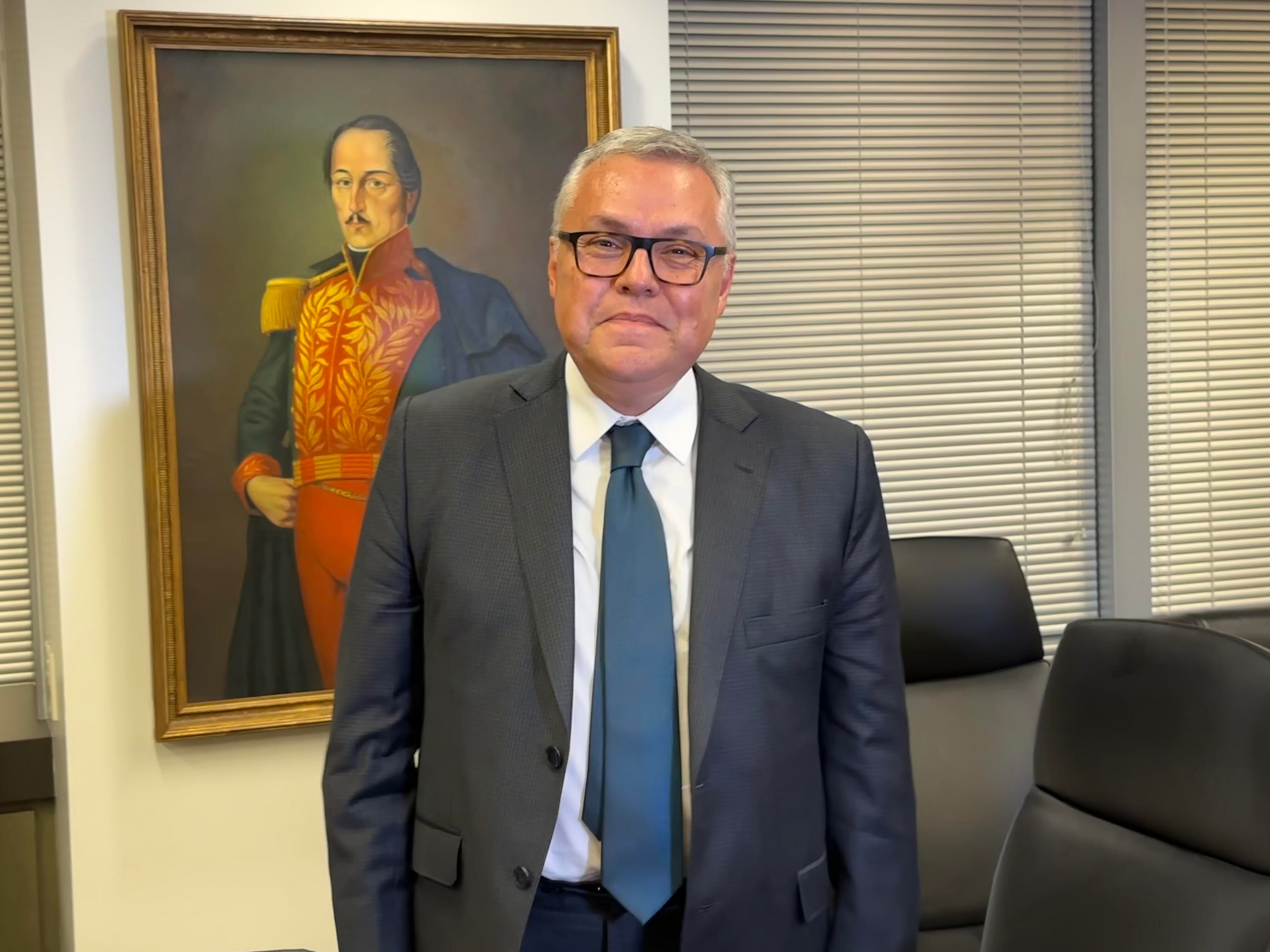 ¿Por qué MinJusticia planteará al gobierno Petro un enviado especial para EE.UU.?