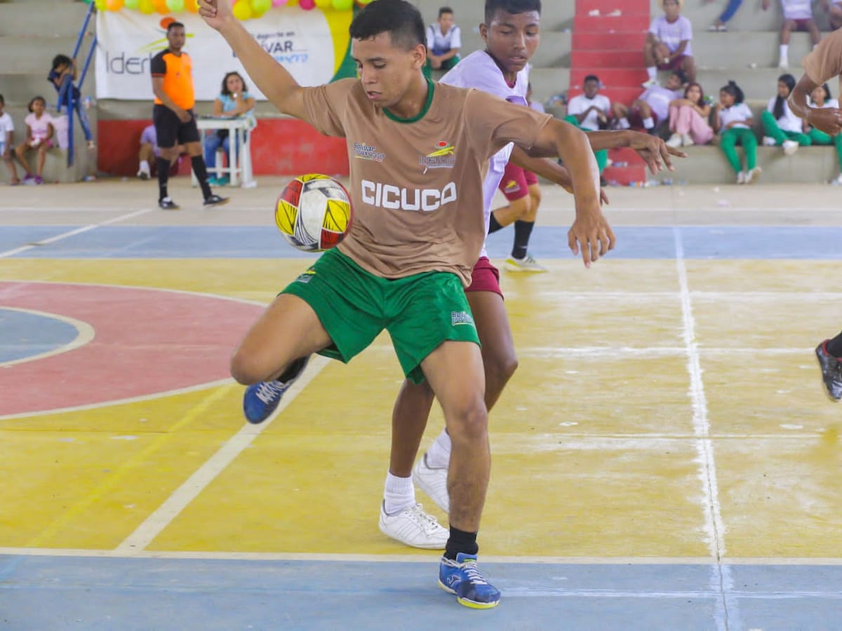 Con 160 participantes avanzan los Juegos Deportivos de la Depresión Momposina