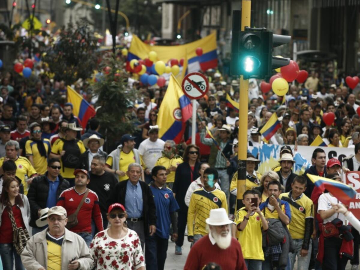 Piden al uribismo aclarar si su marcha fue infiltrada por Bacrim