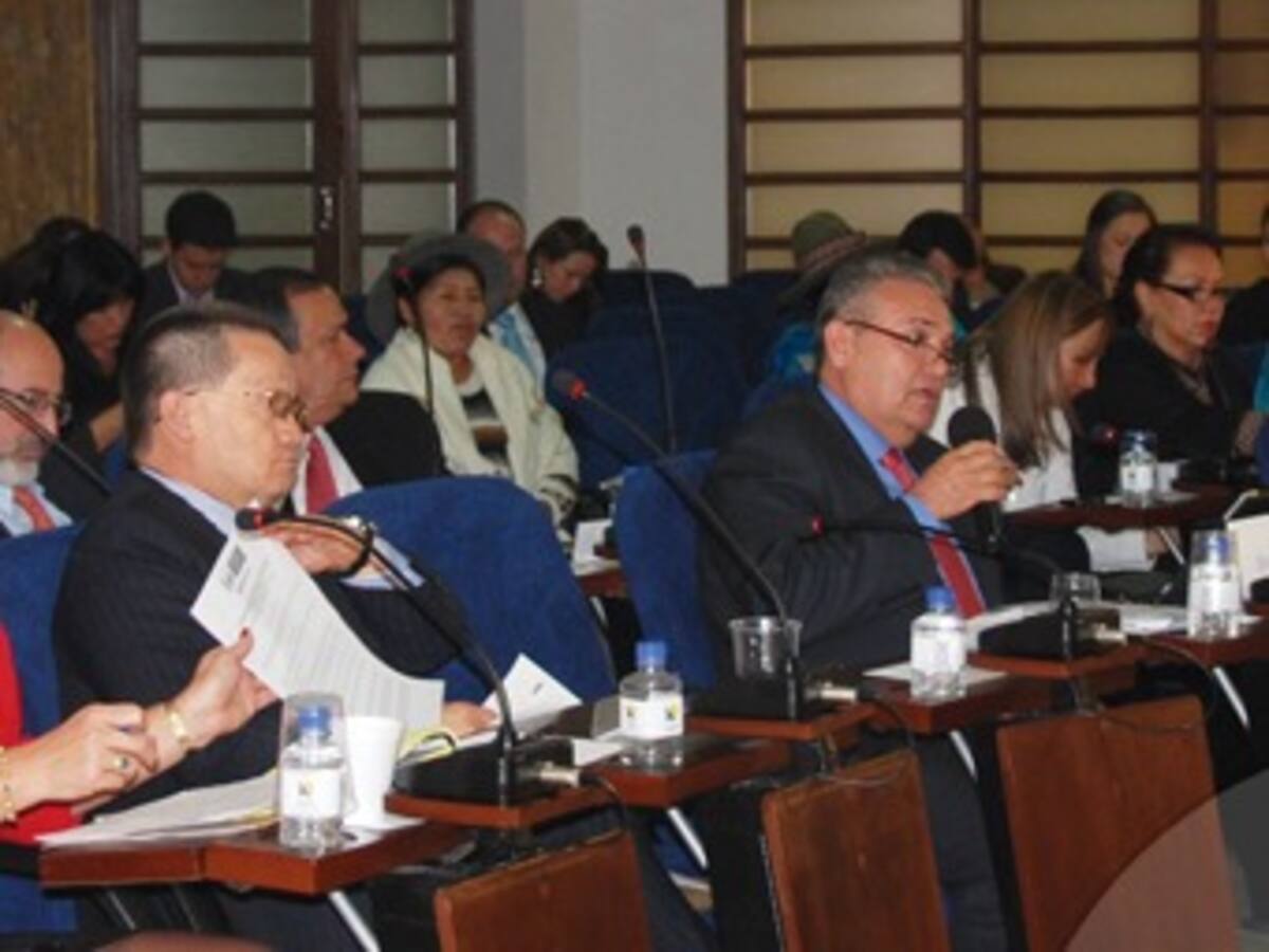 Parlamento Andino rechazó la decisión de tramitar su cierre