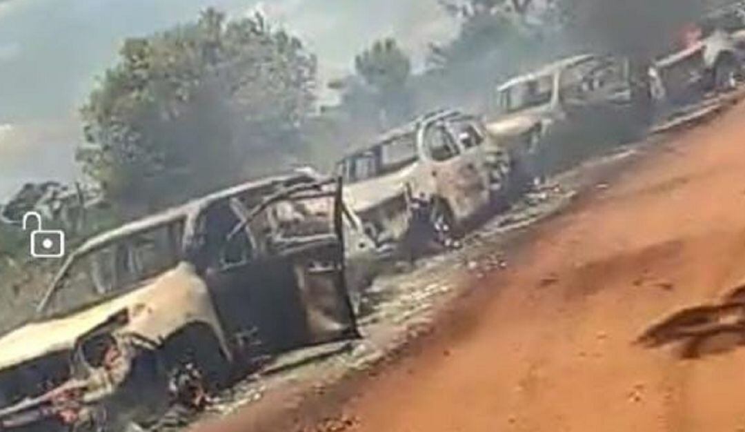 Incineran vehículos de caravana de la UNP en el Caquetá.