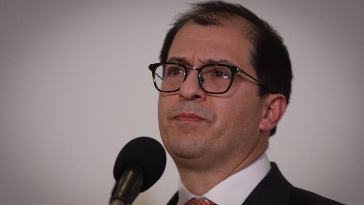 COMISIONADO DANILO RUEDA MIENTE FISCAL BARBOSA