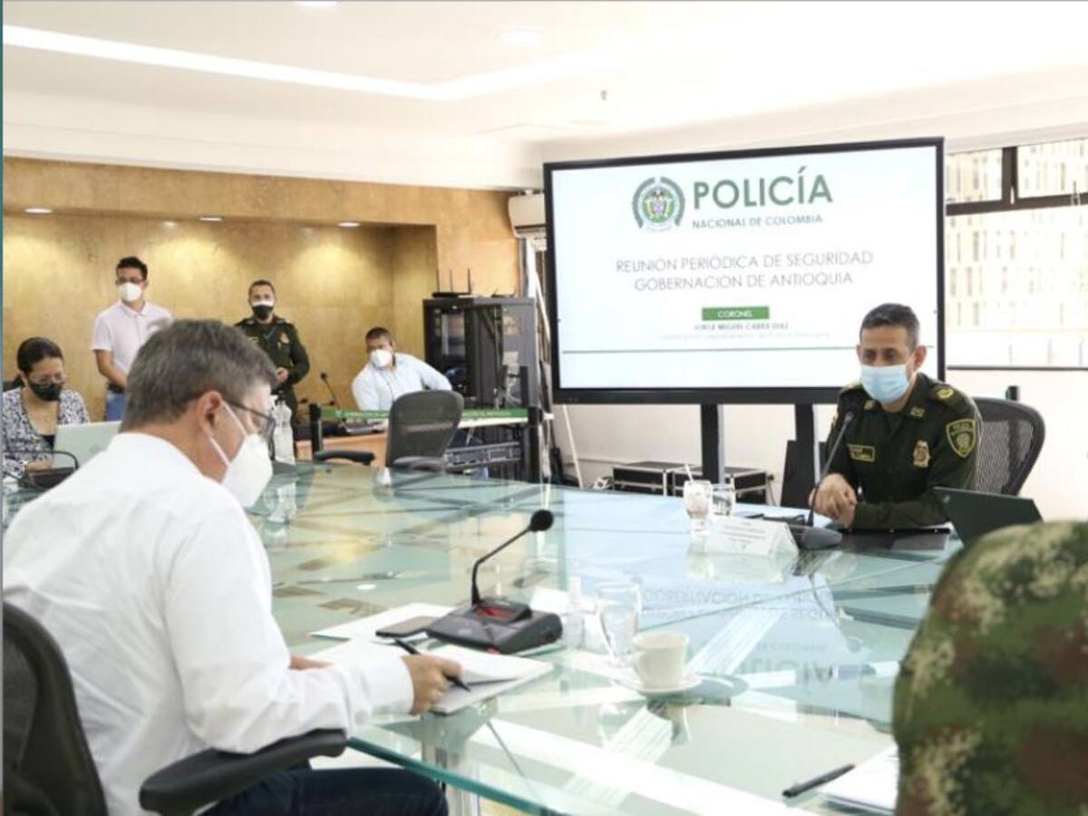 "Debemos garantizar la movilidad y el abastecimiento": Policía Antioquia