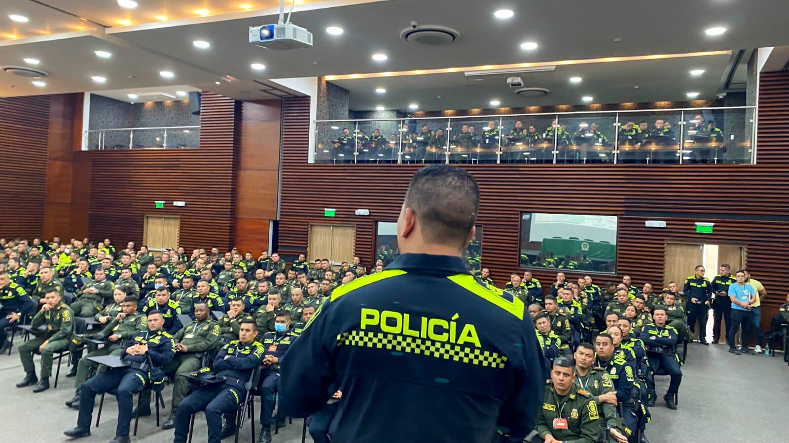 Jornada de inducción con los uniformados que llegaron a la ciudad de Ibagué