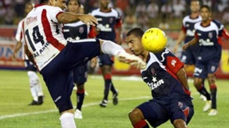 Junior se asoma a la final tras derrotar 3-1 al Medellín