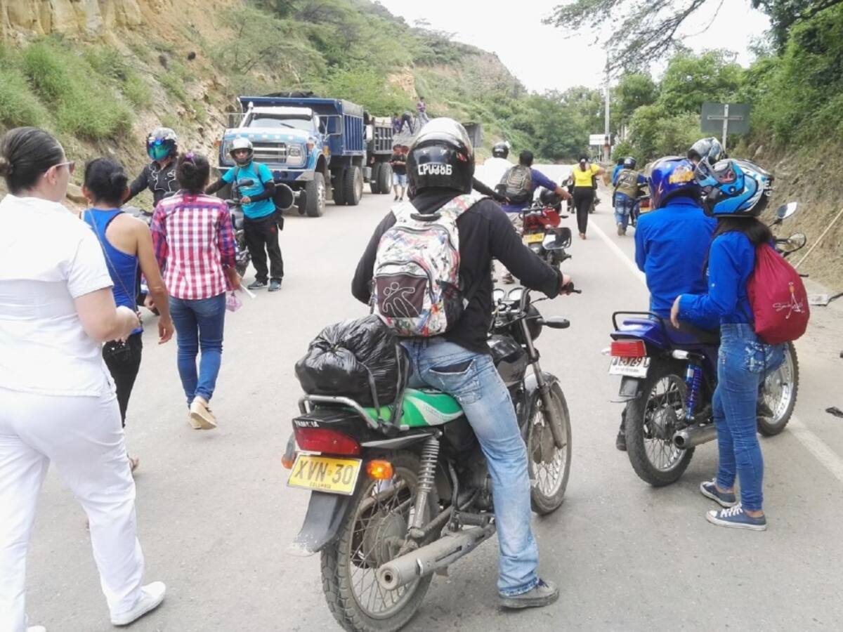 Gremios en El Zulia protestaron por bloqueo de campesinos en las vías