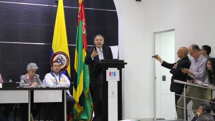 Exprocurador reitera críticas al nuevo acuerdo de paz