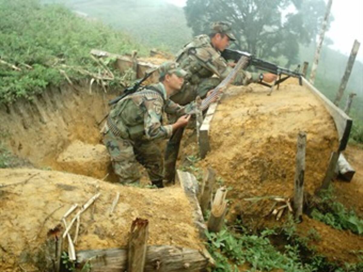 Ejército reporta 7 muertes y 23 capturas de miembros de grupos ilegales