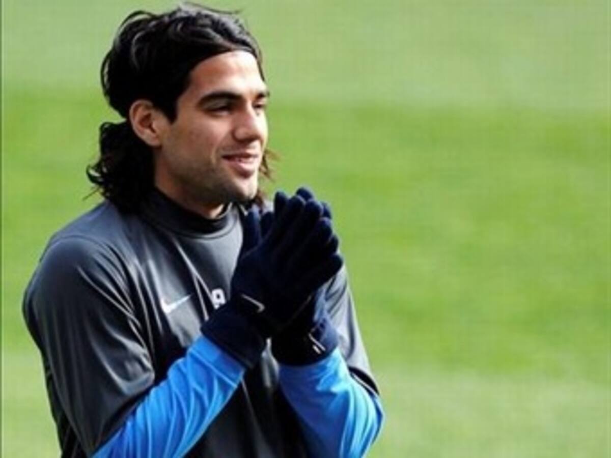 Real Madrid piensa en Falcao García según la prensa portuguesa
