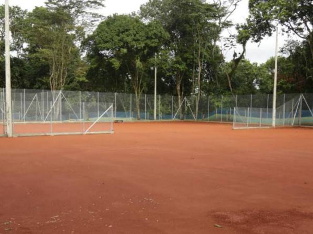 La Universidad Tecnológica de Pereira tendrá dos canchas de tenis