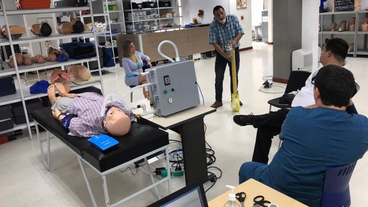 Risaraldenses crean prototipos de ventiladores mecánicos