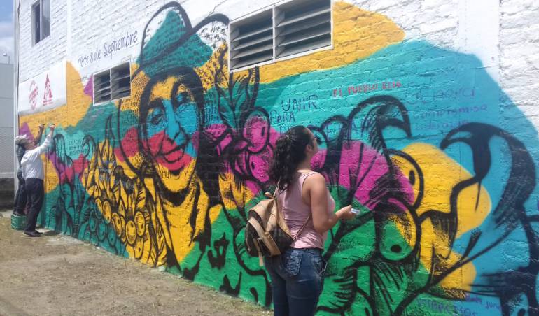 Día Nacional del Café, mural en honor a la mujer cafetera en Quindío