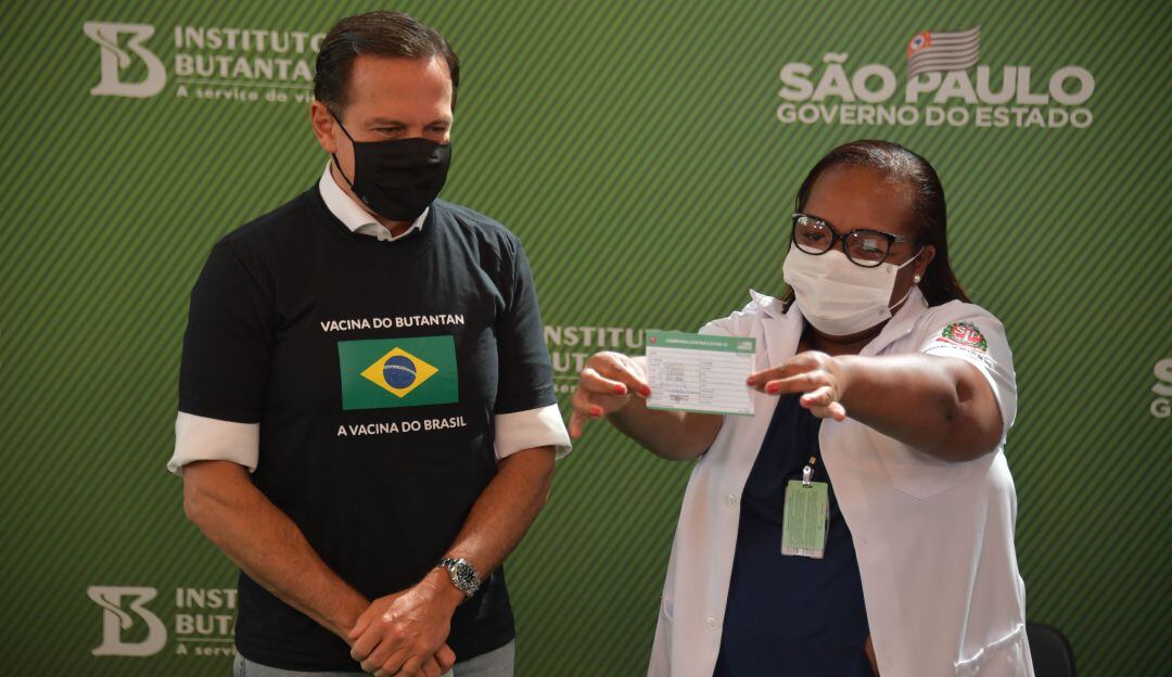 Inicia el proceso de vacunación en el estado de Sao Paulo 