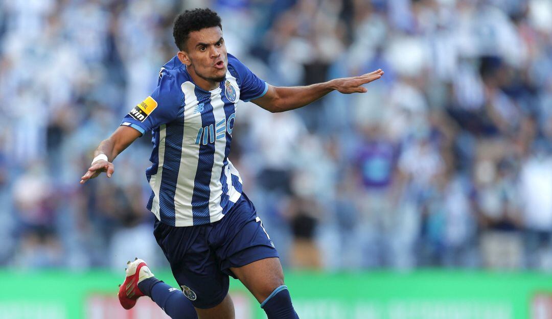 Luis Diaz festeja su primer gol en la Liga de Portugal 2021-2022.