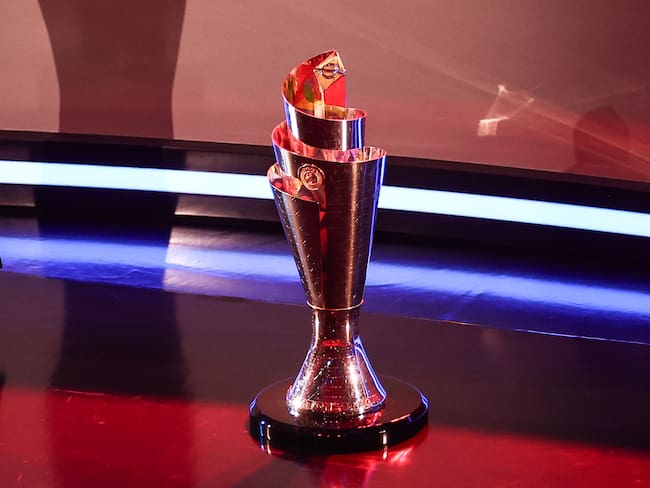 Paris (France), 08/02/2024.- The UEFA Nations League soccer tournament trophy is seen during the UEFA Nations League 2024/25 League Phase Draw at Maison De La Mutualite in Paris, France, 08 February 2024. (Francia) EFE/EPA/Mohammed Badra