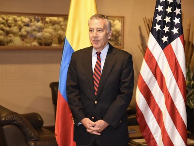 Embajador de EE.UU. manifestó su preocupación por la salida de Uber de Colombia