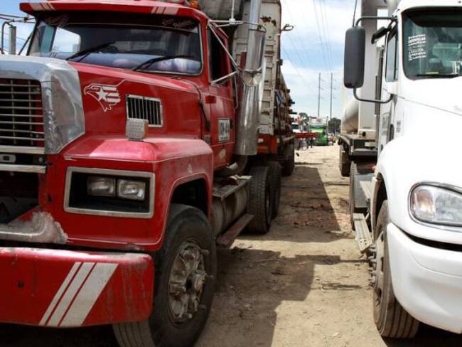 Camioneros rechazan nuevo cobro anunciado por el Gobierno