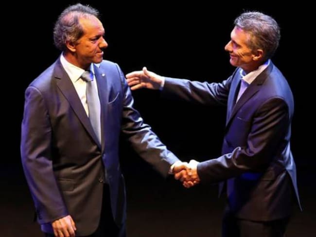 Scioli y Macri protagonizaron inédito debate en Argentina