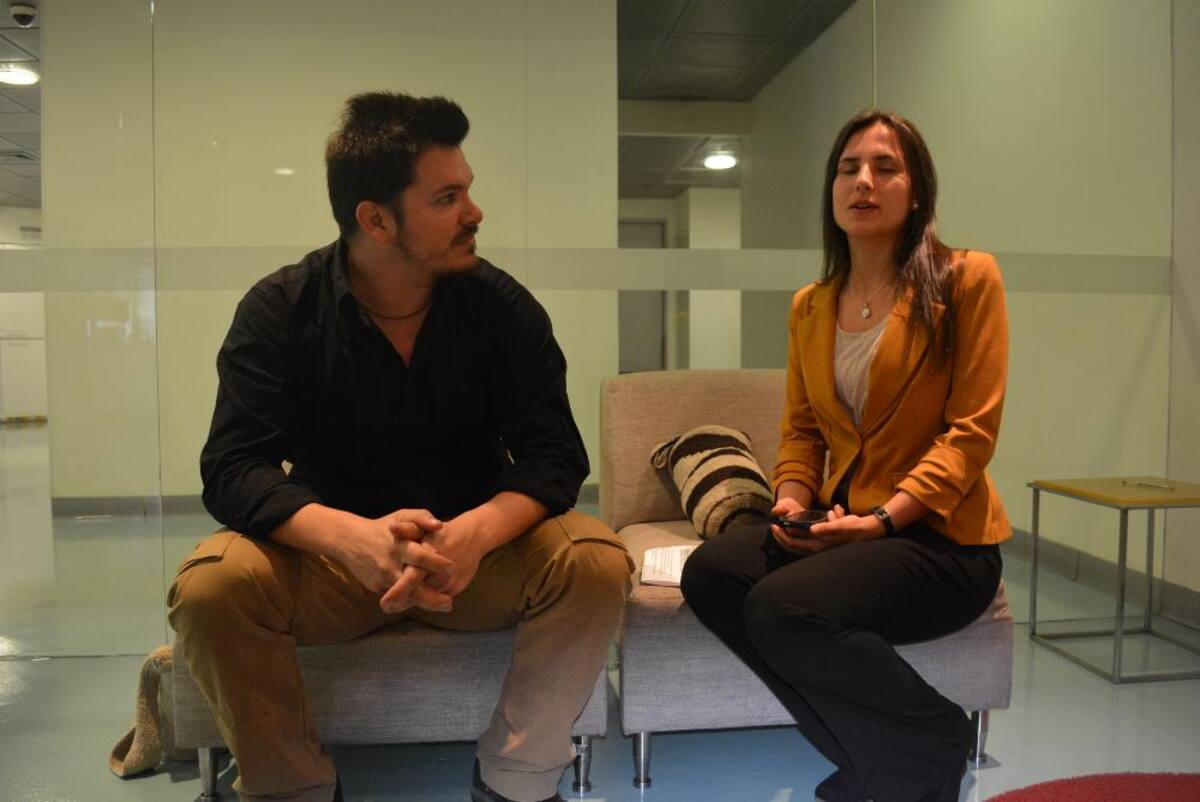 Resaltó que su versión de Odio por amor tiene como mensaje la paz, el mismo mensaje de Juanes, además del tiempo de cambiar hacia una Colombia Mejor.