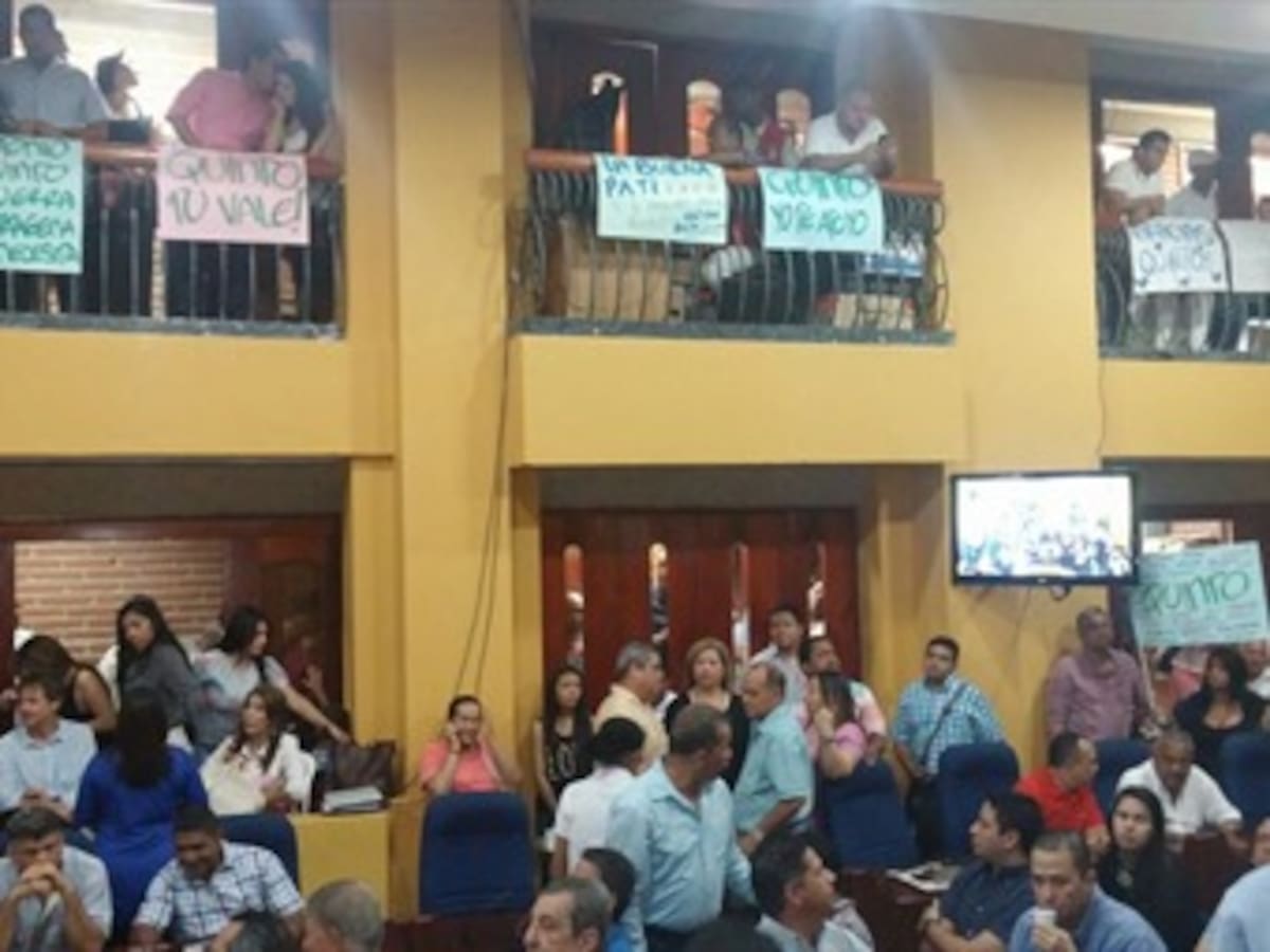 Concejo de Cartagena aceptó renuncia de precandidato a la alcadía