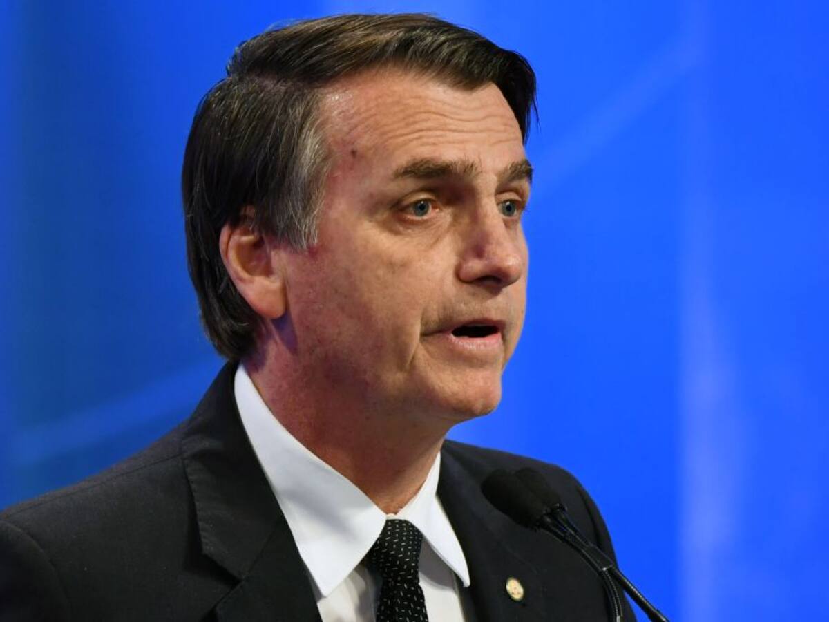 Bolsonaro lamenta que congresistas de partido de Lula no asistan a posesión