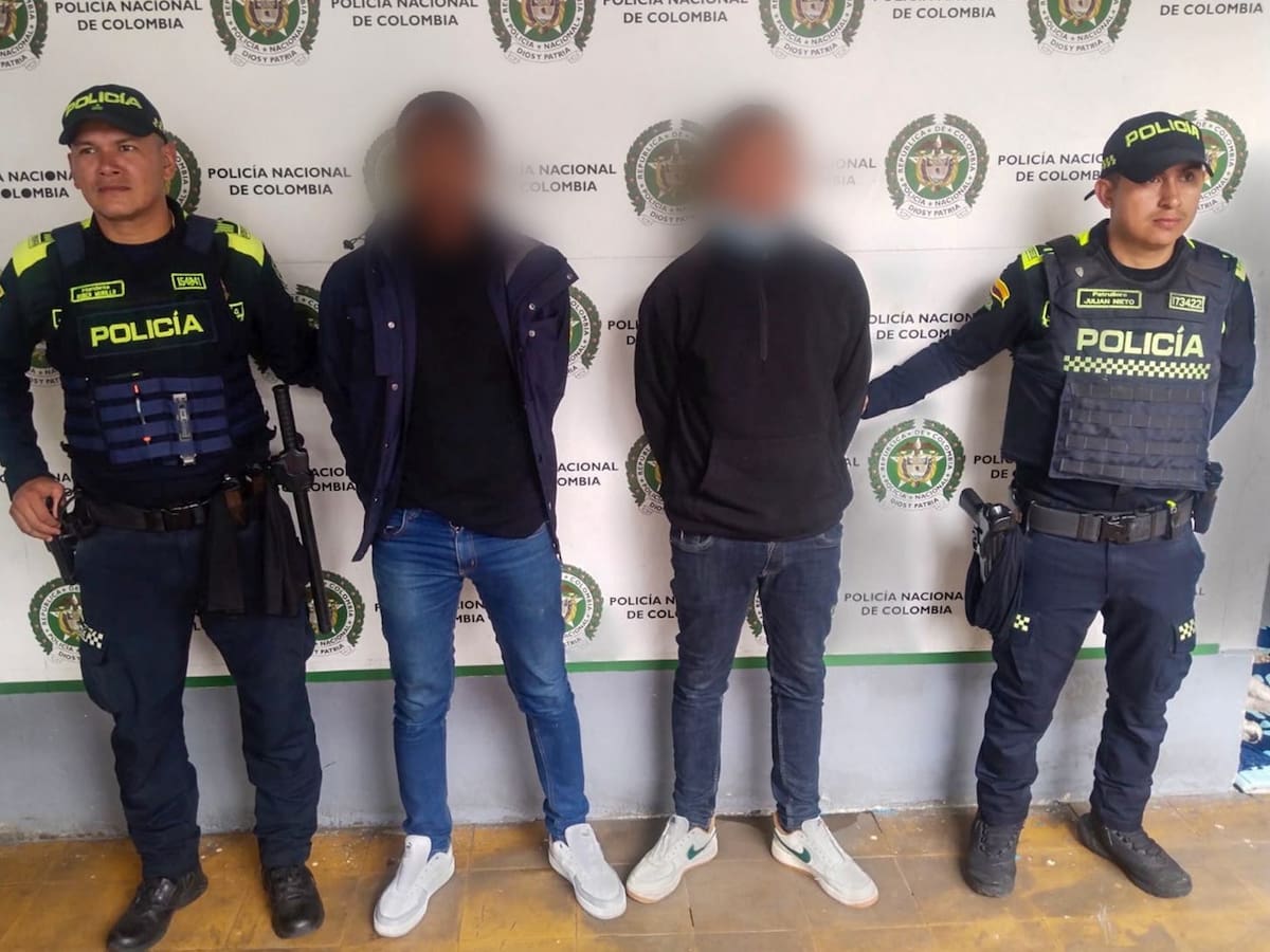 Capturados por comprar con tarjetas robadas en Ibagué