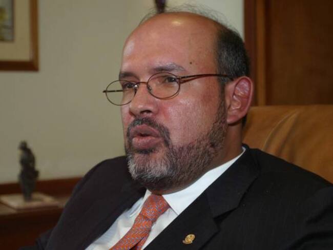 El exmagistrado acusado de corrupción que quiere impartir justicia en la JEP