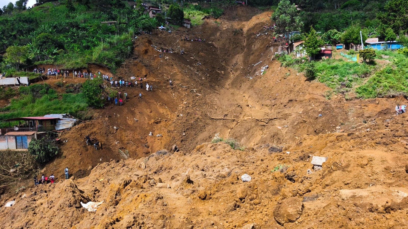 Zona de emergencia en la vereda Granizal de Bello en límites con Medellín. Foto: Alcaldía de Bello.