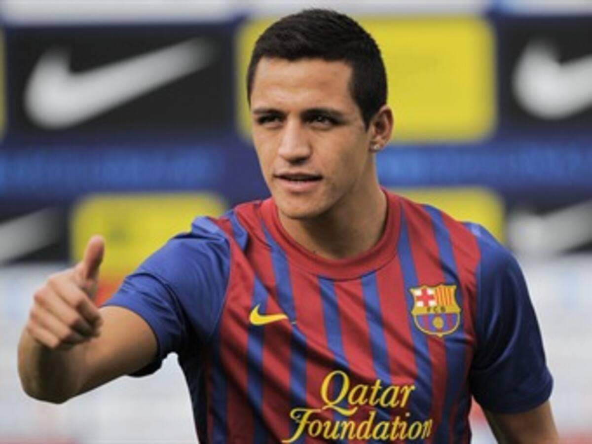 Alexis: 'En Barcelona uno tiene que volver a aprender a jugar fútbol'