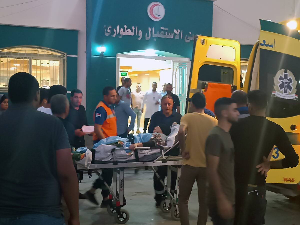 Comenzó la evacuación de heridos y extranjeros desde Gaza hacia Egipto