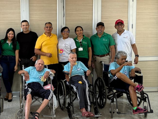 Jornada social por adultos mayores en Salgar