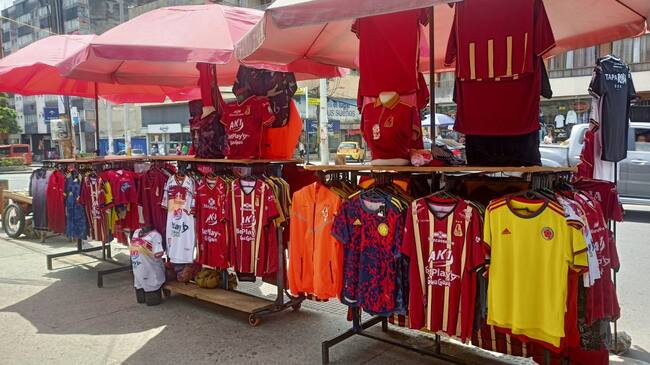 Aumenta la venta de camisetas del Deportes Tolima