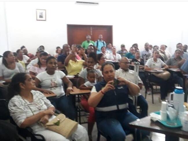 Masiva asistencia en mesa de desarrollo para personas discapacitadas