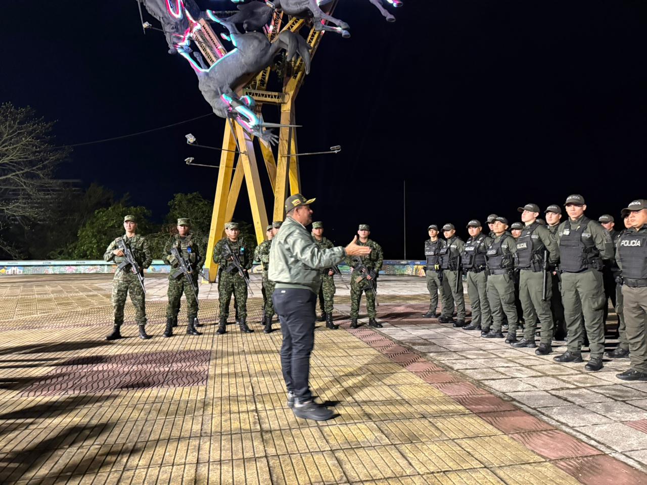 La meta es clara, garantizar la seguridad . Foto Alcaldía Neiva.