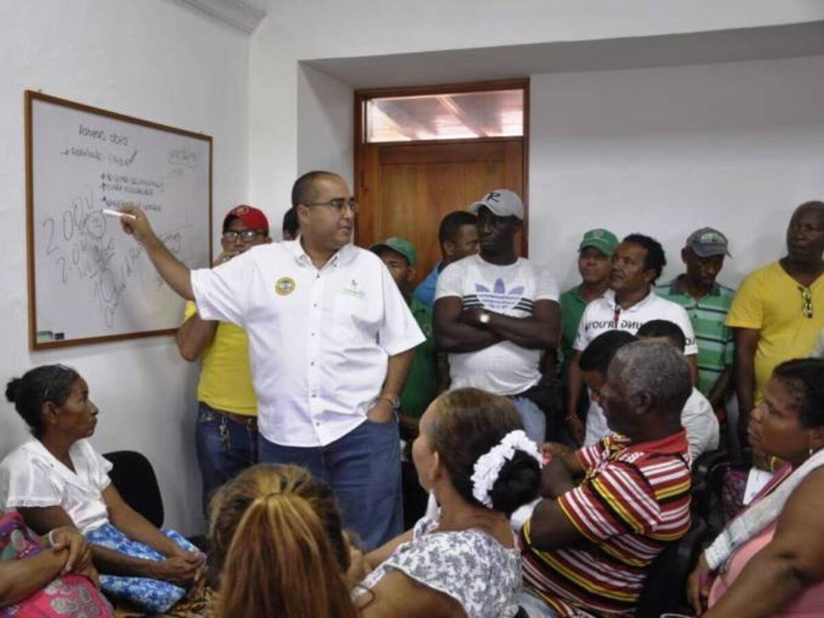 Dinámica jornada del PES con jóvenes, madres y comerciantes en Cartagena