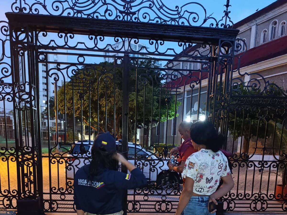 Dos venezolanos involucrados en delitos en Cartagena fueron expulsados por Migración Colombia
