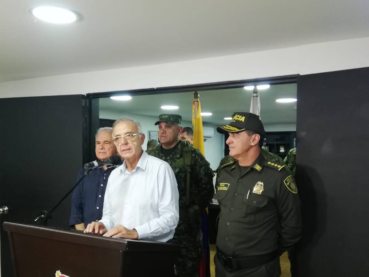 Gobierno envía refuerzos de seguridad al Huila y firma acuerdo para combatir la extorsión