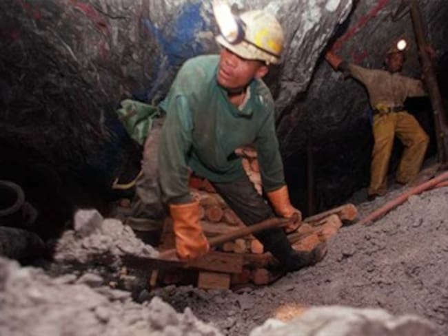 Descubren minas de oro y plata en Santander