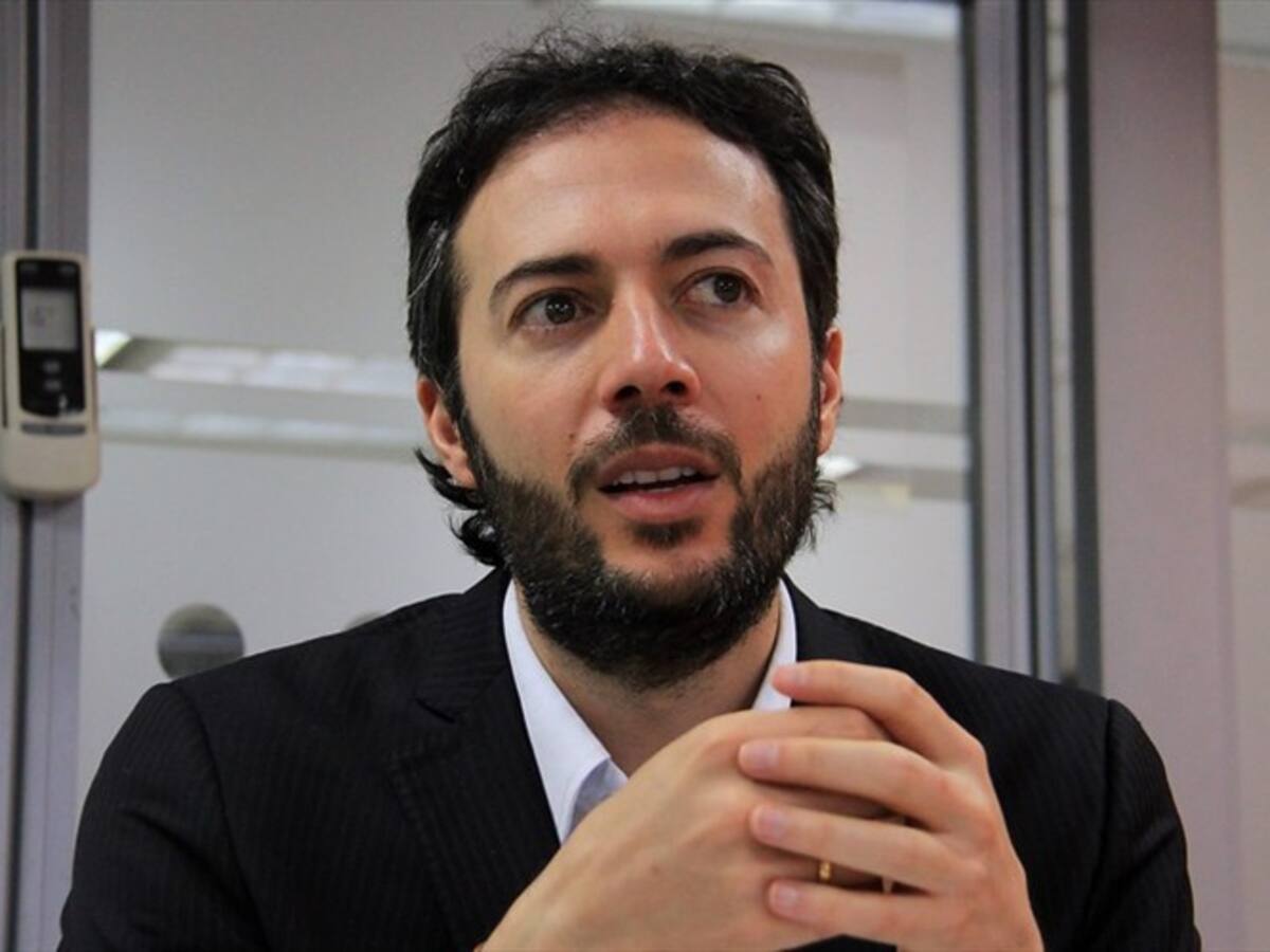 En Medellín buscan alianza para revocar al alcalde Daniel Quintero