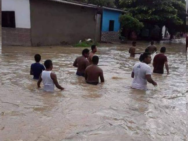 Más de 30 barrios inundados en Maicao por fuerte aguacero