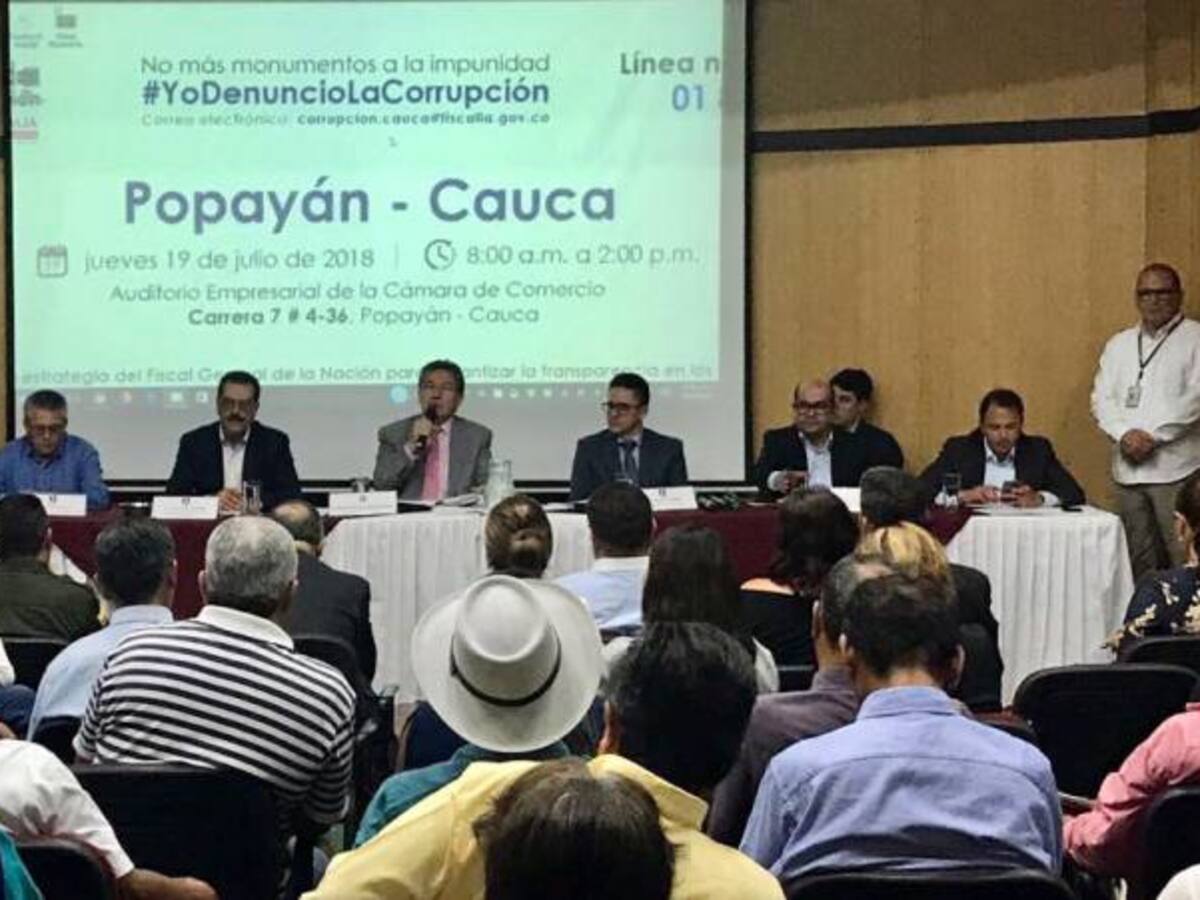 Fiscalía formulará cargos contra 6 cabecillas del ELN por masacre en Cauca