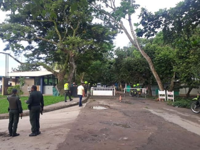 Dos policías heridos en ataque a CAI en Arauca