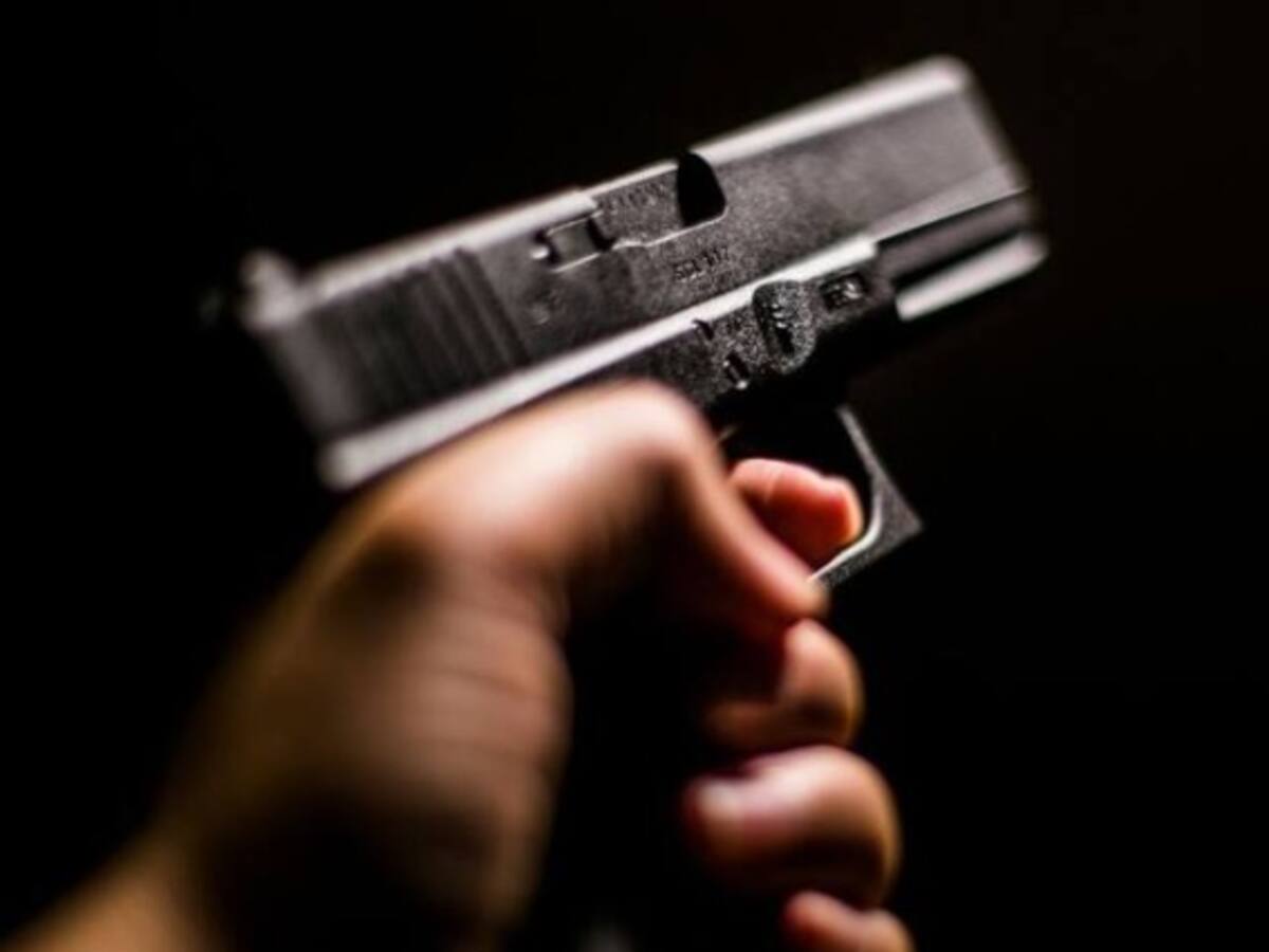 Hombre fue atacado a bala dentro de un restaurante en Cañaveral