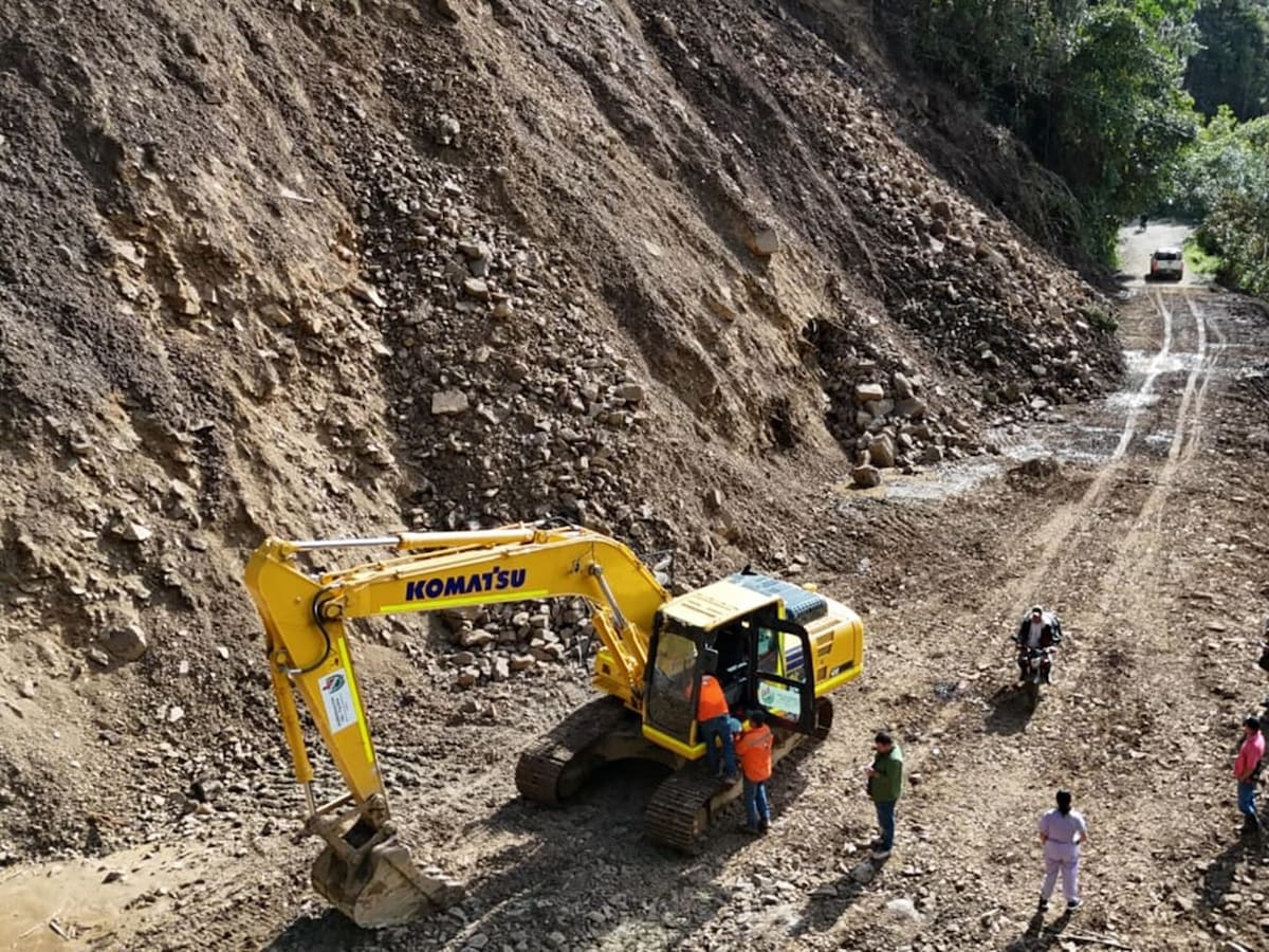 Habilitan la vía Ibagué – Rovira – Roncesvalles tras varios días de cierre