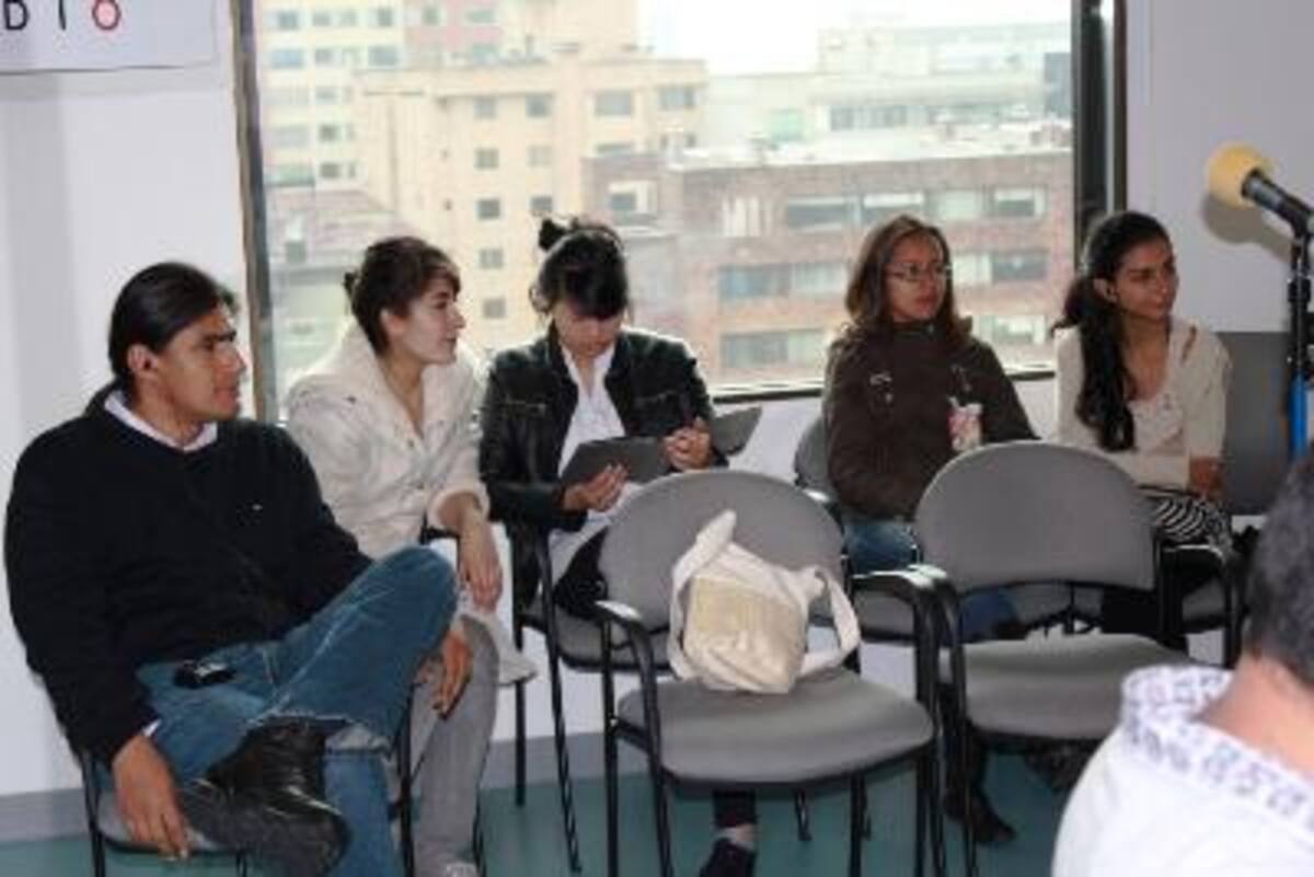 Público invitado a La Ventana del 14 de abril.